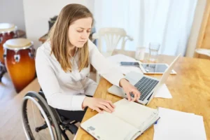 Can You Get Unemployment and Social Security at the Same Time?