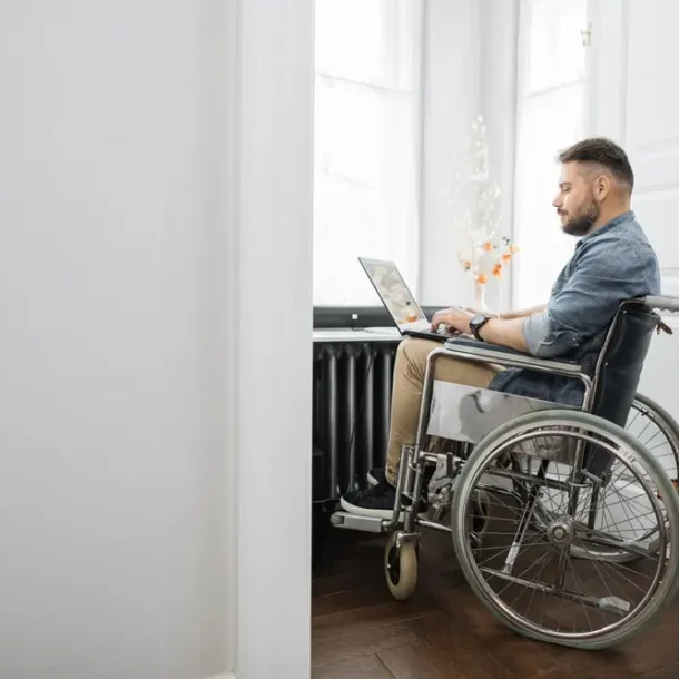 Free Florida Resources for People Living on a Fixed Income