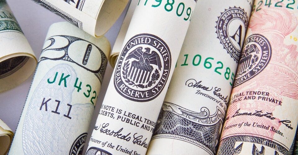 What Time Does SSI Direct Deposit into A Bank Account?